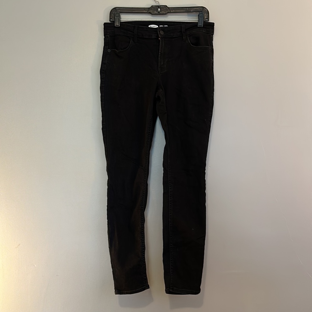 VGUC black Old Navy super skinny jeans size 8